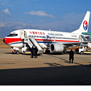 通化空运航空快运业稳步发展的原因是什么？
